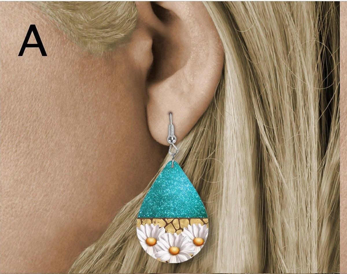 Teardrop Earrings, Daisy Earrings, Flower Earrings, Custom Earrings, Water Drop Earring